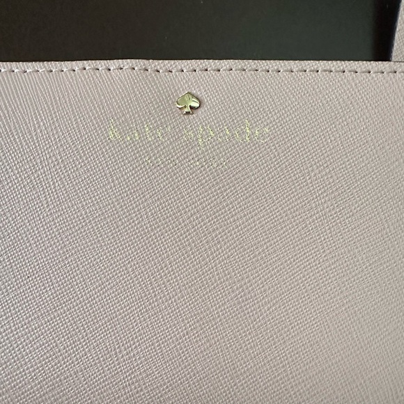 Kate spade ♠️ New York Madison Large Slim Saffiano Leather Bifold Wallet - Picture 2 of 7